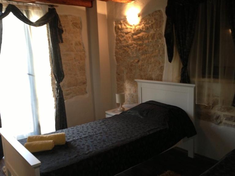 Rooms Grof Tar-Vabriga Exterior photo