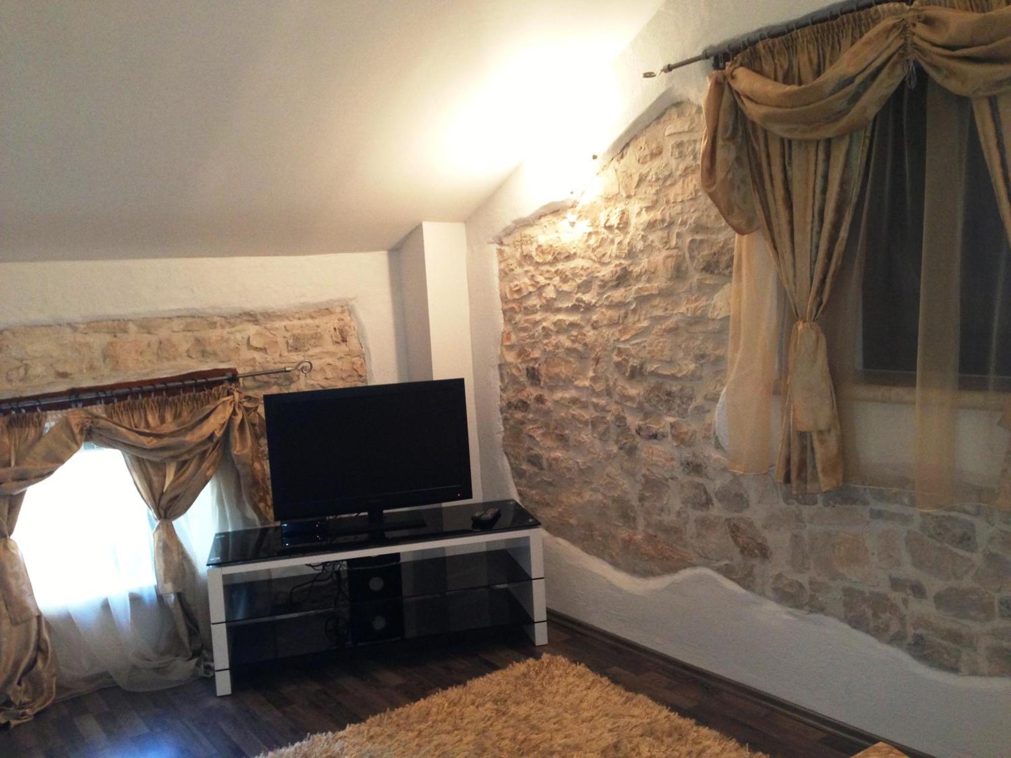 Rooms Grof Tar-Vabriga Exterior photo
